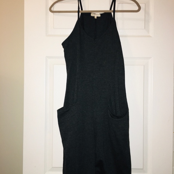 Jumpsuit/romper with pockets - Picture 4 of 5